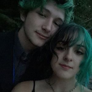 Meet your Posher, Ioan